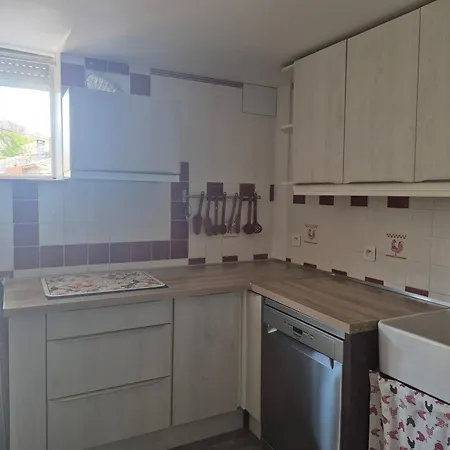 Proche Lezignan Corbieres, Maison Spacieuse Avec Terrasse Ferrals-lès-Corbières