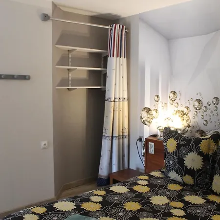 Proche Lezignan Corbieres, Maison Spacieuse Avec Terrasse Apartment Ferrals-lès-Corbières